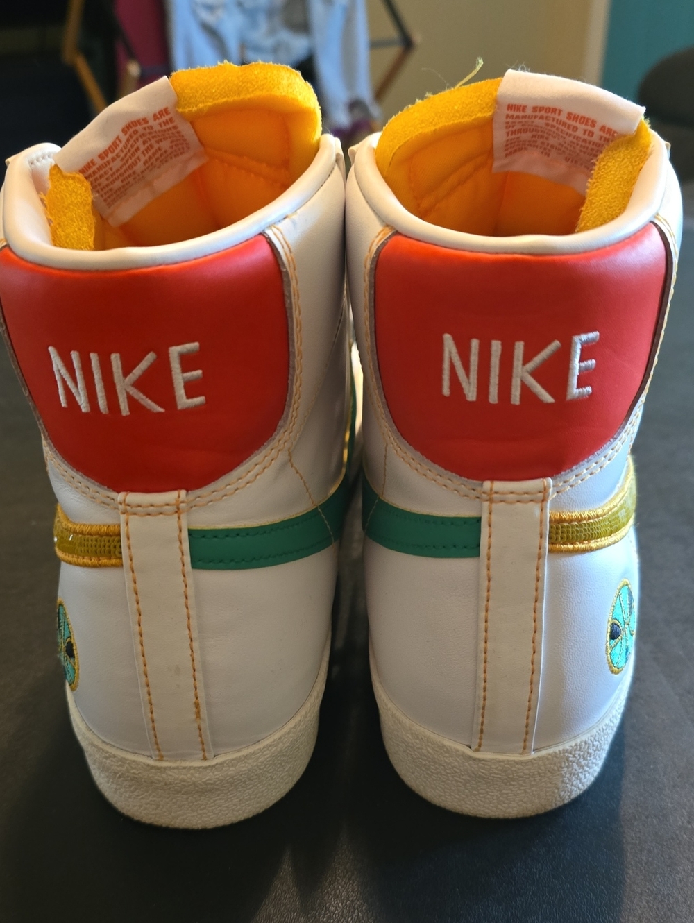 Nike Blazer 77 Vintage Mid Roswell Rayguns (No Offers) - Picture 5 of 8